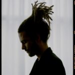 TOM MISCH（トム・ミッシュ）の盟友にして、唯一無二の才能に注目が集まるFKJが、新曲「Leave My Home」をリリース！