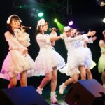 総勢12組が華やかに春の舞台を彩ったライブの中から、ニコニコ♡LOVERS・BANZAI JAPAN・さくらシンデレラ・iLiFEのライブの模様をレポート!!!!