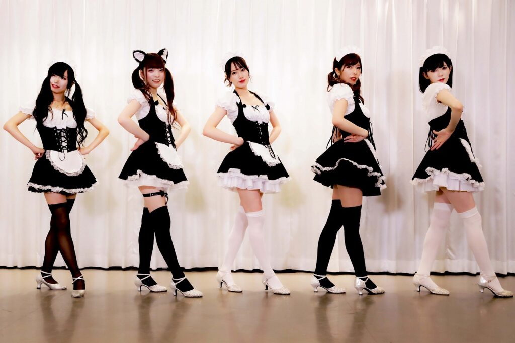 0621_doll_thum_01_2-1024x682.jpg
