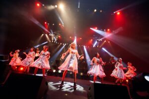 アンダービースティー、日本青年館ワンマン公演の場で、新メンバー3人を加えた新制アンダービースティーの姿を披露。