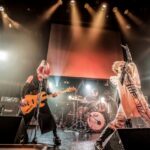 XANVALA、2周年記念2daysワンマンツアー「月と太陽」ファイナル初日、大スクリーンを使いアルバムを完全再現。