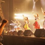 夢は、幾つになっても卒業なんてしなくていい。d-girlsのメンバーたちが掲げていた目標動員を達成。次は、Zepp Hallへ向けての夢を描こうか。
