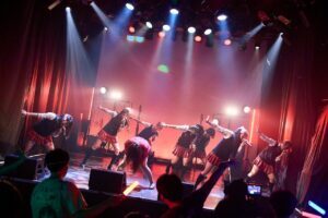 3月28日(火)に行う「白金高輪SELENE b2(東京) ツアーFinal単独公演」の成功に向け、燃えこれ学園が示した激熱ノンストップライブ!!