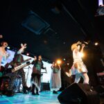 高く飛び跳ね、喉が壊れんばかりの勢いで声を張り上げる神熱狂ライブが誕生。またここから萌えキュン電波ソングの新たな扉を開けようか。その扉の先の世界へ、一緒にダイブしようじゃないか!!「小池アニキ生誕祭2025 Say 全 魂-soul-」昼公演レポート！