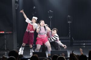 MyMのデビュー1周年公演で、AnM(アンマー＝ファン)が狂喜した発表とは…。
