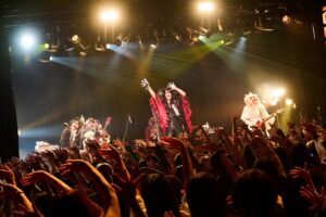 彼らの前に先導者がいなければ、追随する者もいない。唯一無二だからこそ今も独創的な輝きを放っている。「20s~Twenties~」イベントADAPTER。/えんそく/ Daccoのライブ姿をレポート!!!