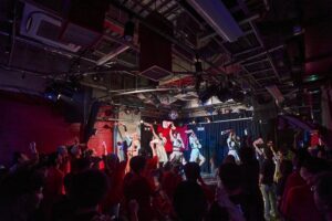 魂の奮い立つ赤い衝撃が、さらにパワーアップ。新生、RED-iが華々しくスタート!!!!!