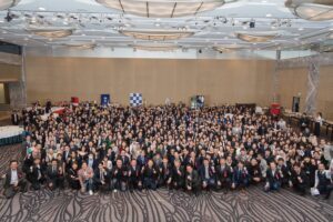 【開催レポート】「第14回 学生新聞・中高生新聞発刊パーティー」過去最高520人が集結!テリー伊藤氏と内田代表が語る「これからの時代を生き抜く力」とは