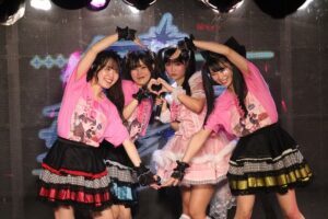 ゲストとのコラボも満載。この場を”かわいい”で染め上げた、可愛なの(ダイバーサバイバー)のBirthday Live！