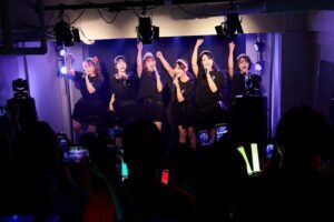 産休中の宇沙木ゆきも特別出演。これからも絶対に手を離さずに歩み続けようと約束を交わした、Venus Parfaitの３周年公演をレポート。