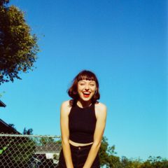 Stella Donnelly ©Pooneh Ghana